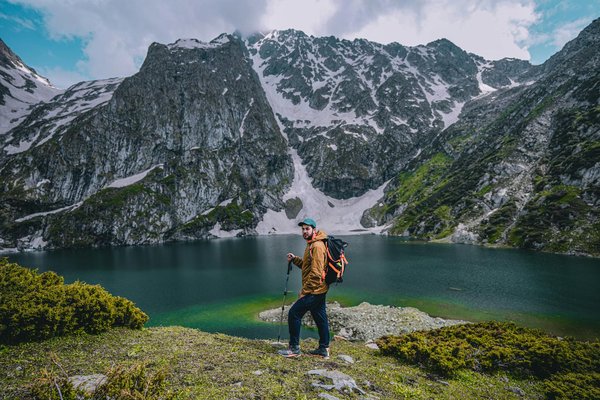 Estratégias para combater a saudade de casa em viagens prolongadas